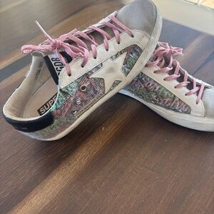 Golden Goose Womens Sneakers with Pink Laces and Star Detail